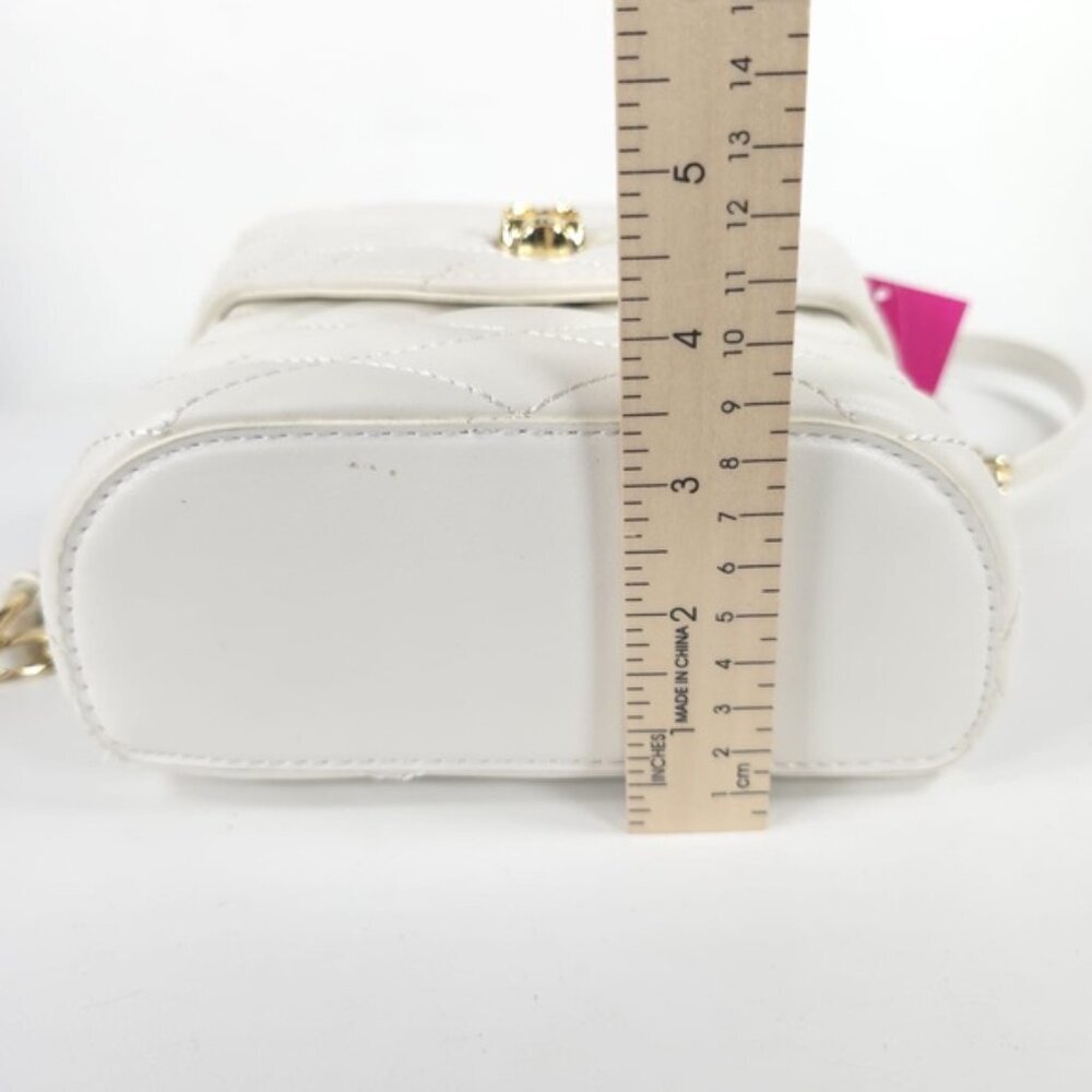 NWT BETSEY JOHNSON XOVIOLA WHITE Skull Faux Leather Quilted Geometric Crossbody - Picture 11 of 16